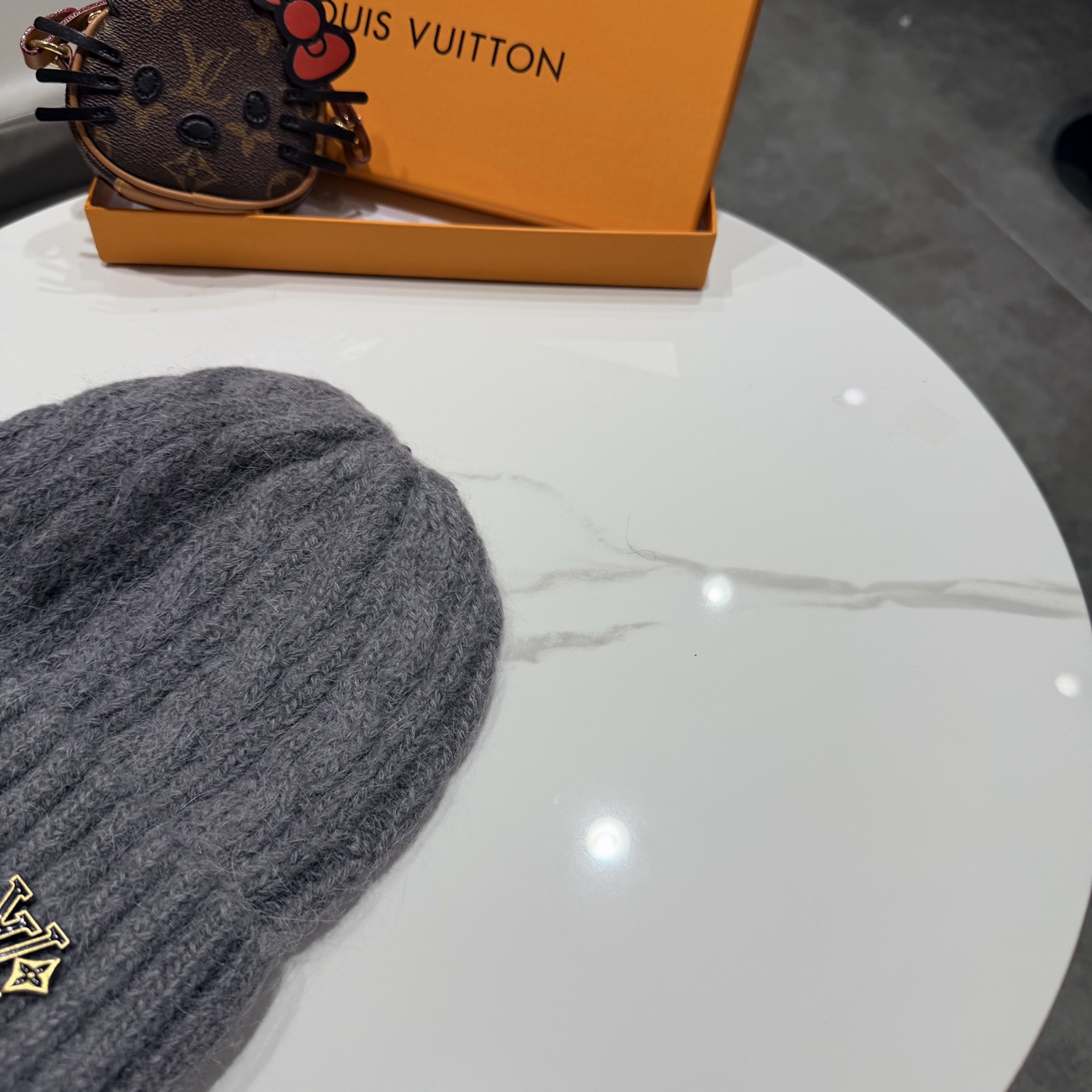 Lv路易斯新款针织毛线帽 