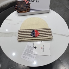 MONCLER蒙口 品质高端大气毛线帽,超火爆💖质感很赞,出街超好搭配!时尚潮流!出门必备单品,男女同款快快入手哦! MONCLER蒙口 品质高端大气毛线帽,超火爆💖质感很赞,出街超好搭配!时尚潮流!出门必备单品,男女同款快快入手哦!