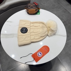 上新ꫛꫀꪝ ❥——加拿大鹅。CANADA GOOSE 新羊毛针织帽,官网原单复刻.非常柔软亲肤,弹性很好!有质感又非常百 上新ꫛꫀꪝ ❥——加拿大鹅。CANADA GOOSE 新羊毛针织帽,官网原单复刻.非常柔软亲肤,弹性很好!有质感又非常百