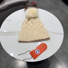 上新ꫛꫀꪝ ❥——加拿大鹅。CANADA GOOSE 新羊毛针织帽,官网原单复刻.非常柔软亲肤,弹性很好!有质感又非常百 上新ꫛꫀꪝ ❥——加拿大鹅。CANADA GOOSE 新羊毛针织帽,官网原单复刻.非常柔软亲肤,弹性很好!有质感又非常百
