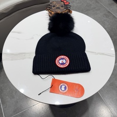 加拿大鹅。CANADA GOOSE 官网最新羊毛针织帽,官网原单复刻.非常柔软亲肤,弹性很好!有质感又非常百搭的款式~保 加拿大鹅。CANADA GOOSE 官网最新羊毛针织帽,官网原单复刻.非常柔软亲肤,弹性很好!有质感又非常百搭的款式~保