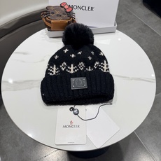 蒙口针织帽MONCLER毛线帽👍质量非常柔软舒服,保暖又时尚,简约大气,百搭款! 蒙口针织帽MONCLER毛线帽👍质量非常柔软舒服,保暖又时尚,简约大气,百搭款!