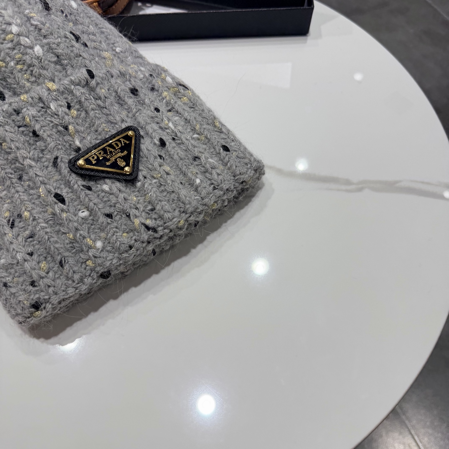 普拉达新款针织毛线帽