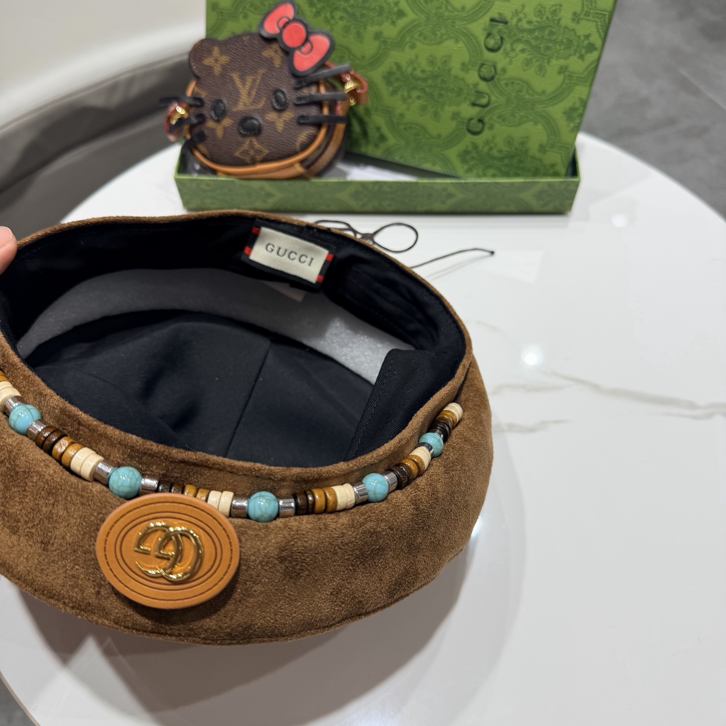 gucci古奇秋冬新款麂皮绒贝雷帽女波嬉风复古时尚显脸小报童帽画家帽男