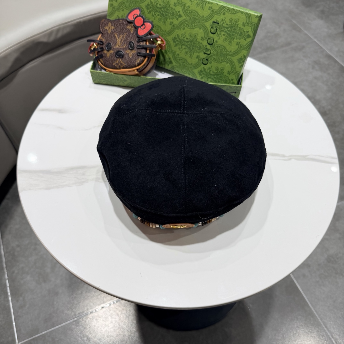 gucci古奇秋冬新款麂皮绒贝雷帽女波嬉风复古时尚显脸小报童帽画家帽男