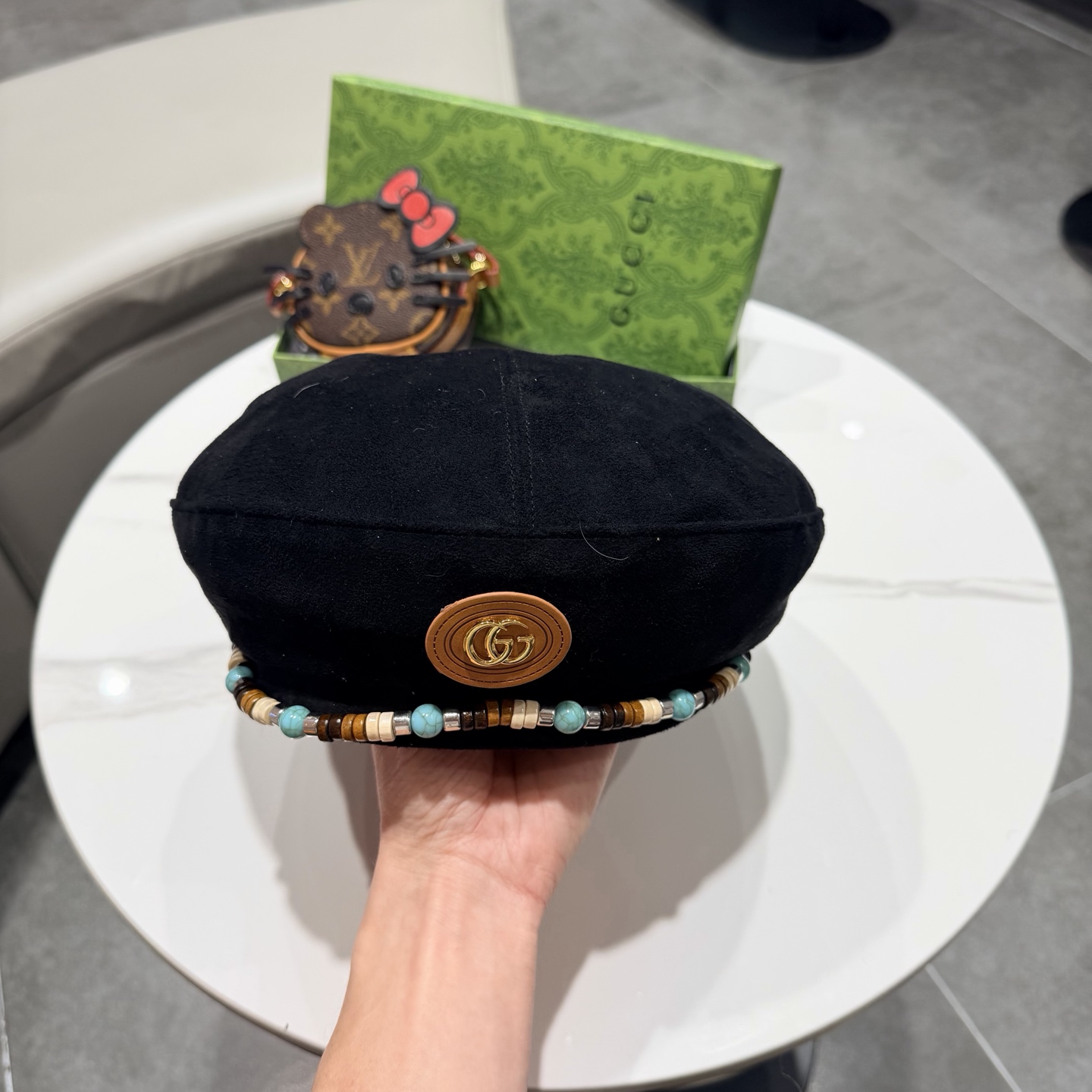 gucci古奇秋冬新款麂皮绒贝雷帽女波嬉风复古时尚显脸小报童帽画家帽男