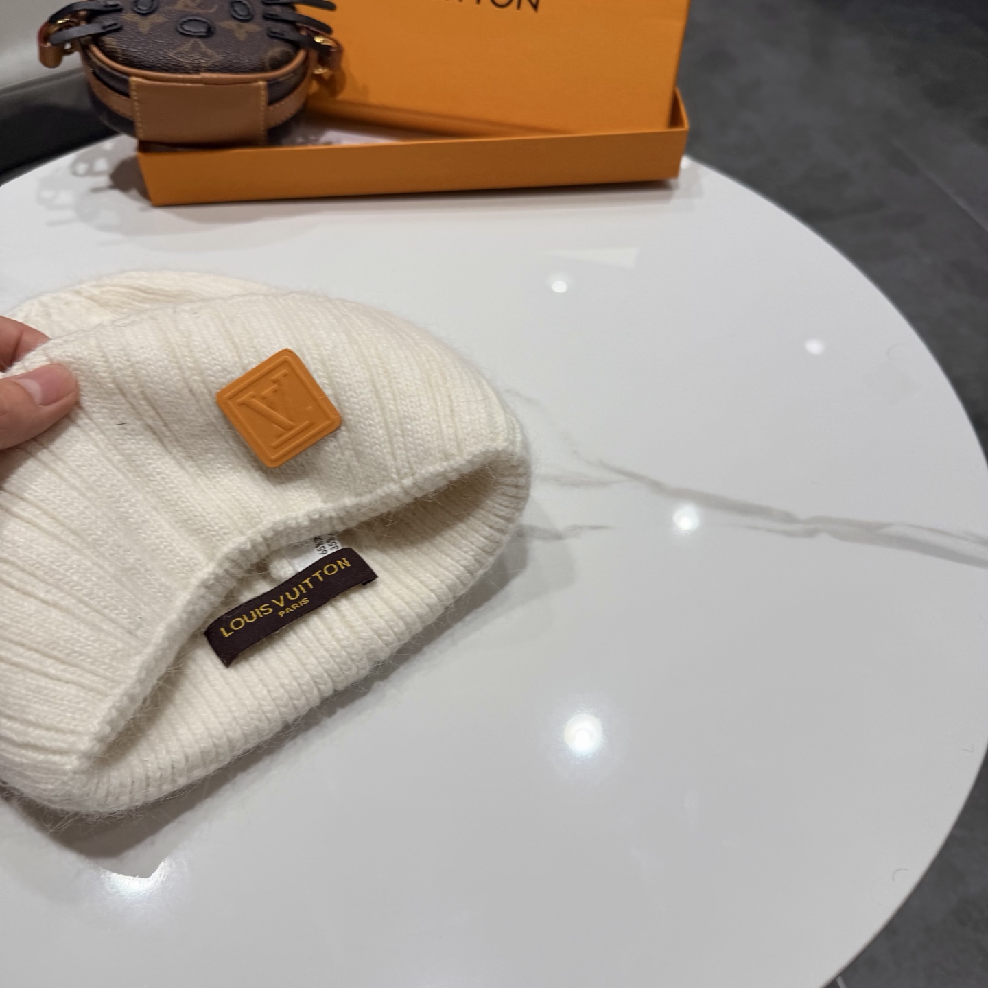 Lv路易斯新款针织毛线帽