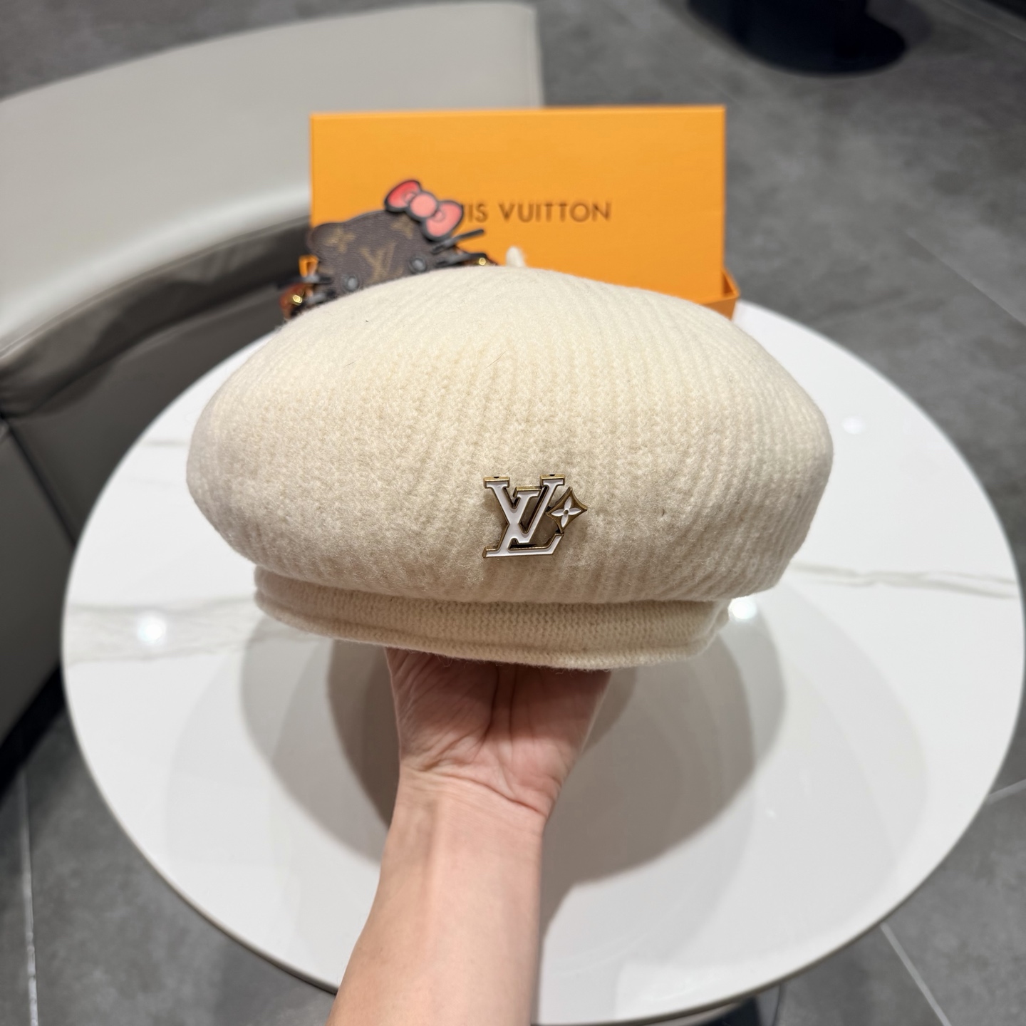 LV路易威登立体有型~羊毛贝雷帽优雅女士秋冬季百搭显脸小画家帽