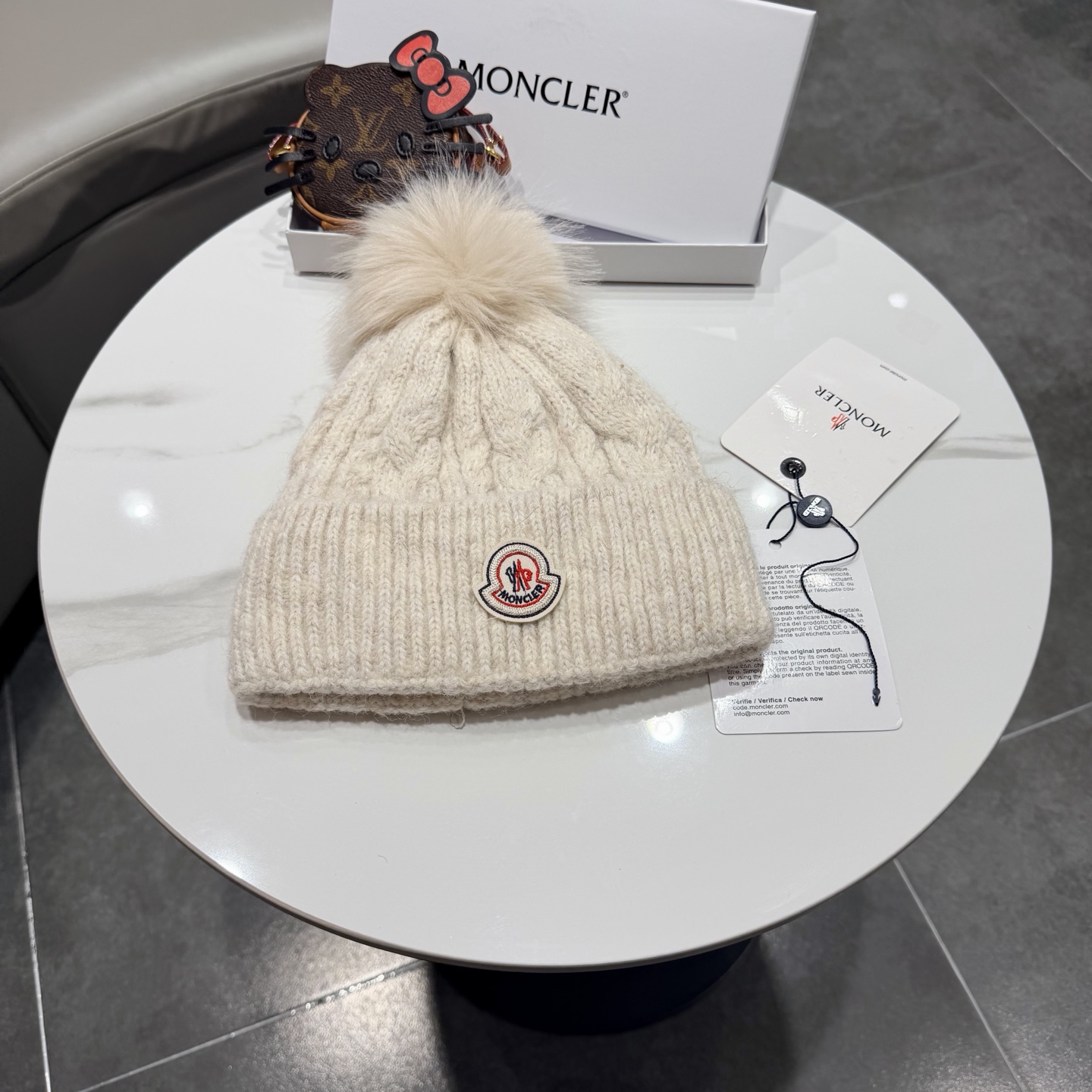 NO:643400,New Meng Mouth Beanie Hat, running volume hat, fisherman hat, baseball cap, knitted hat, hat, Moncler, espadrilles, hats19860909蒙口新款毛线帽,跑量款帽子渔夫帽棒球帽针织帽,帽子,Moncler,espadrilles,hats,hat