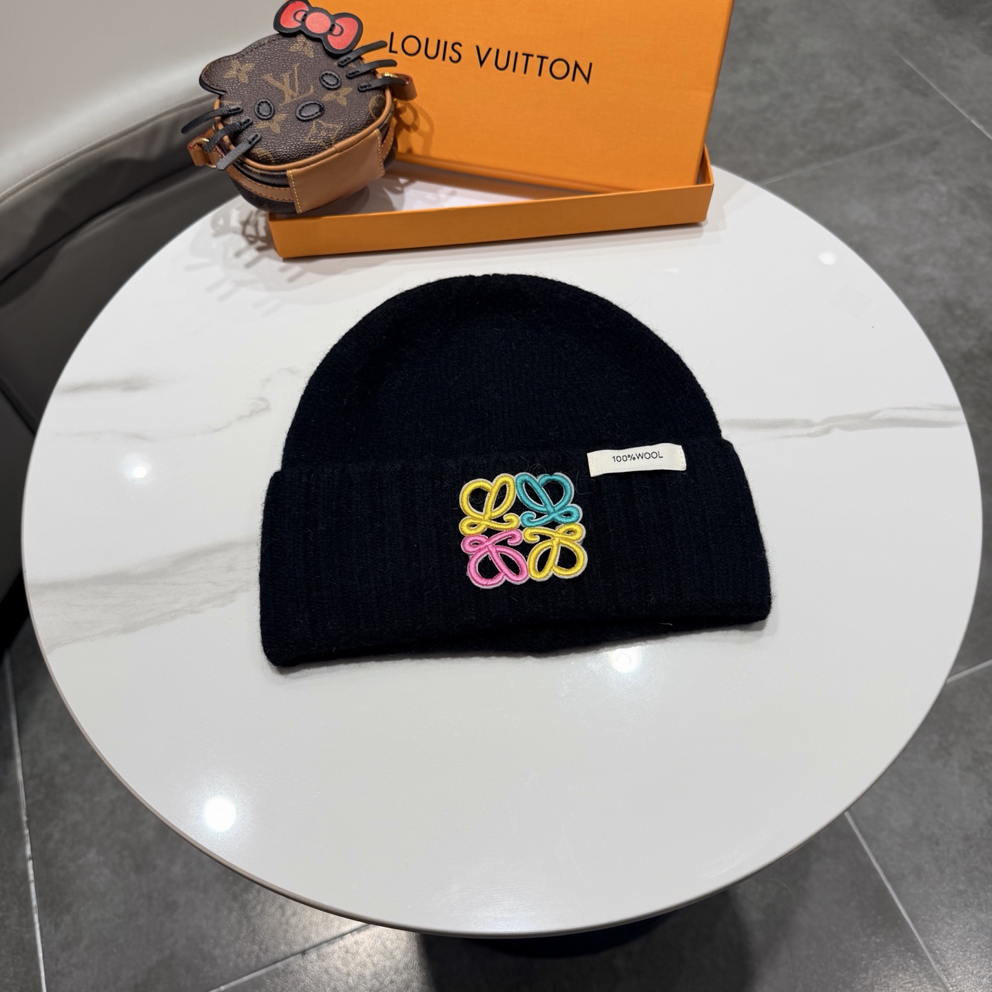 NO:643403,Loewe's new knitted woolen hat, 100% wool hat, fisherman hat, baseball cap, knitted hat, hat, loewe, espadrilles, hats19860909罗意威新款针织毛线帽,百分百羊毛帽子渔夫帽棒球帽针织帽,帽子,loewe,espadrilles,hats,hat