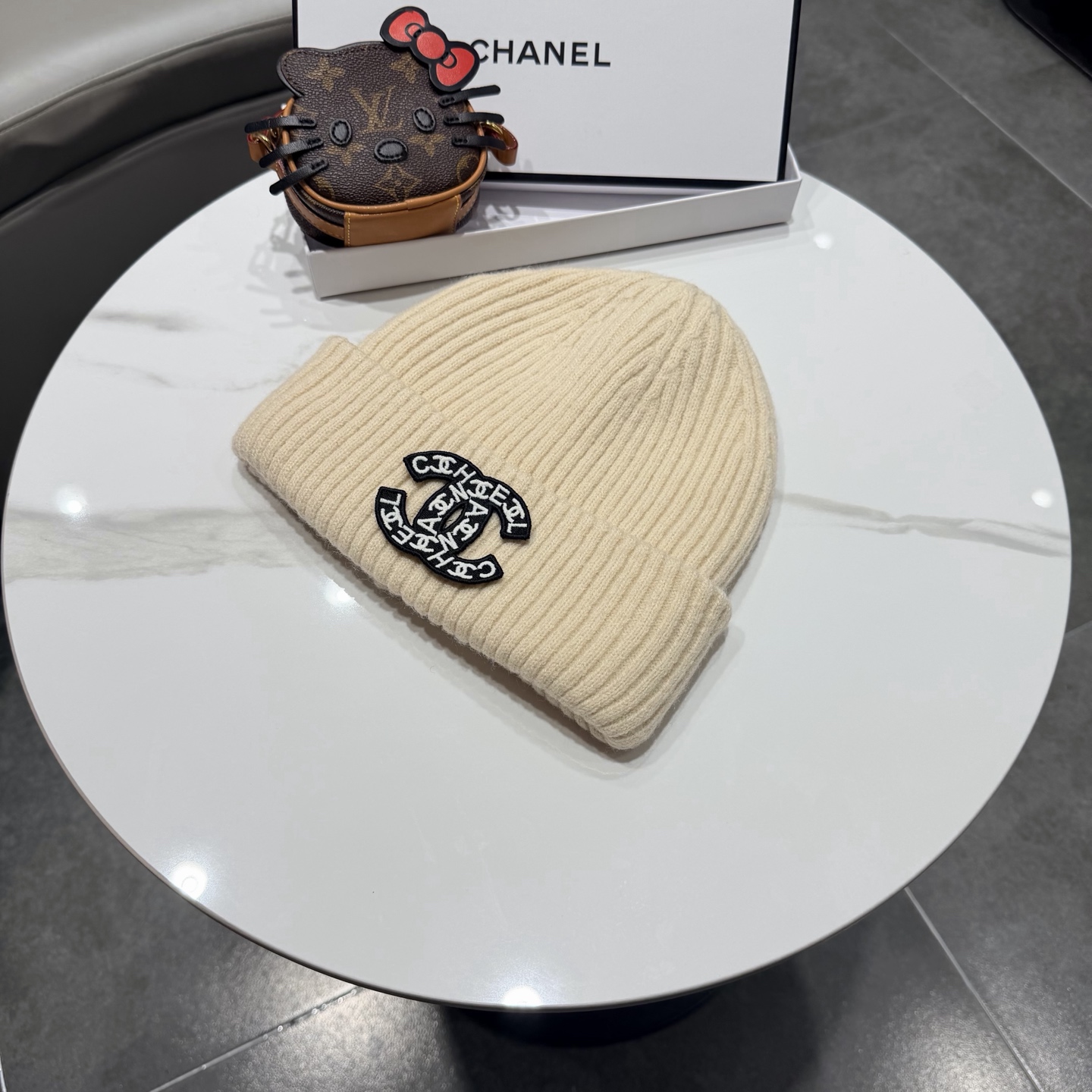Chanel香奈儿新款针织毛线帽