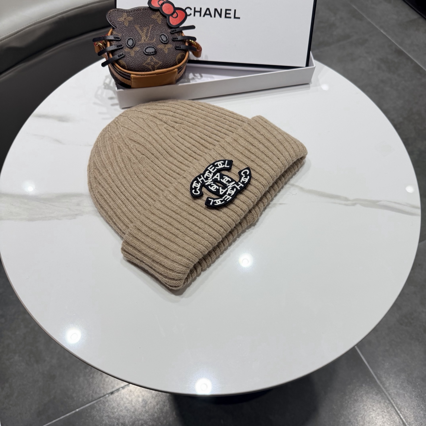 Chanel香奈儿新款针织毛线帽
