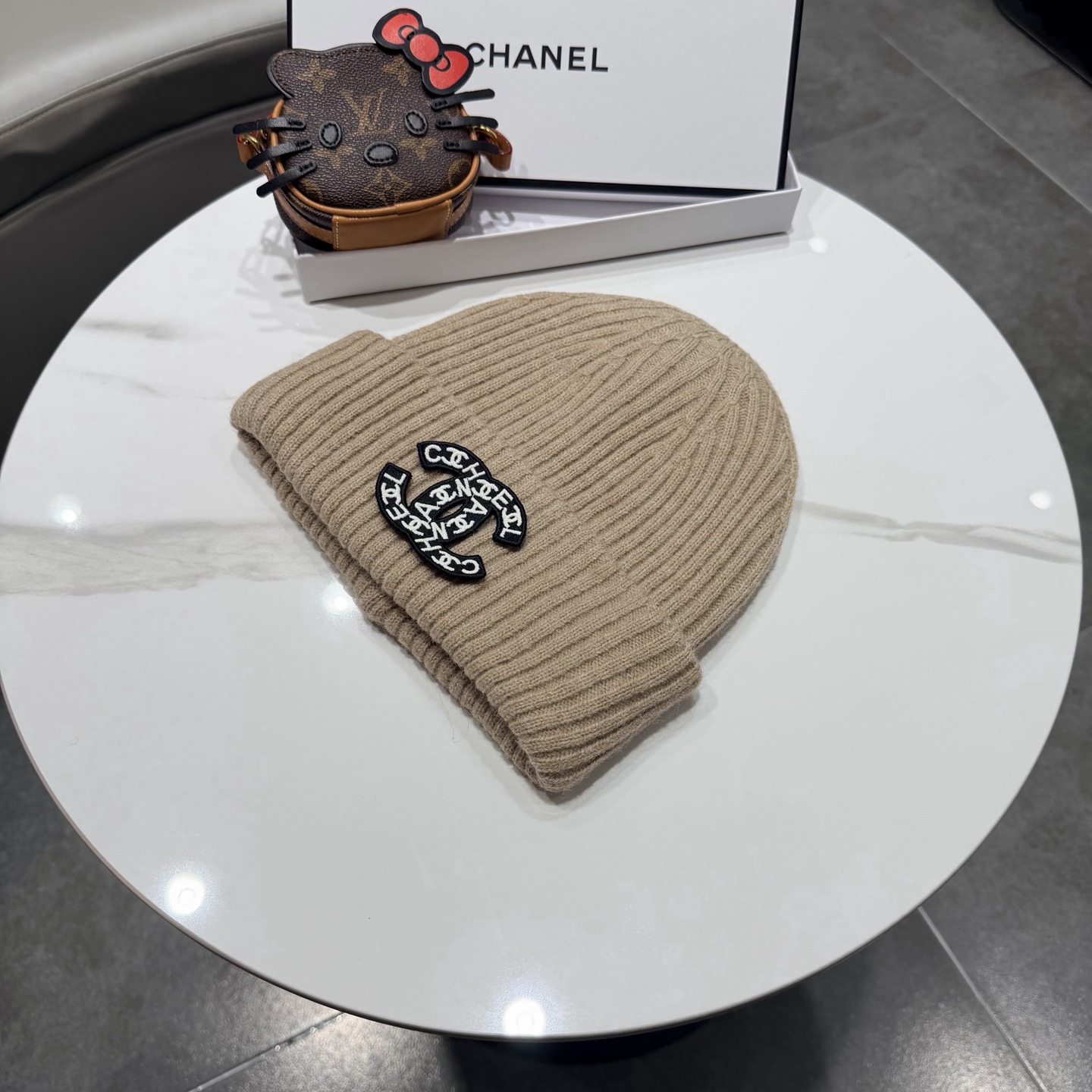 Chanel香奈儿新款针织毛线帽