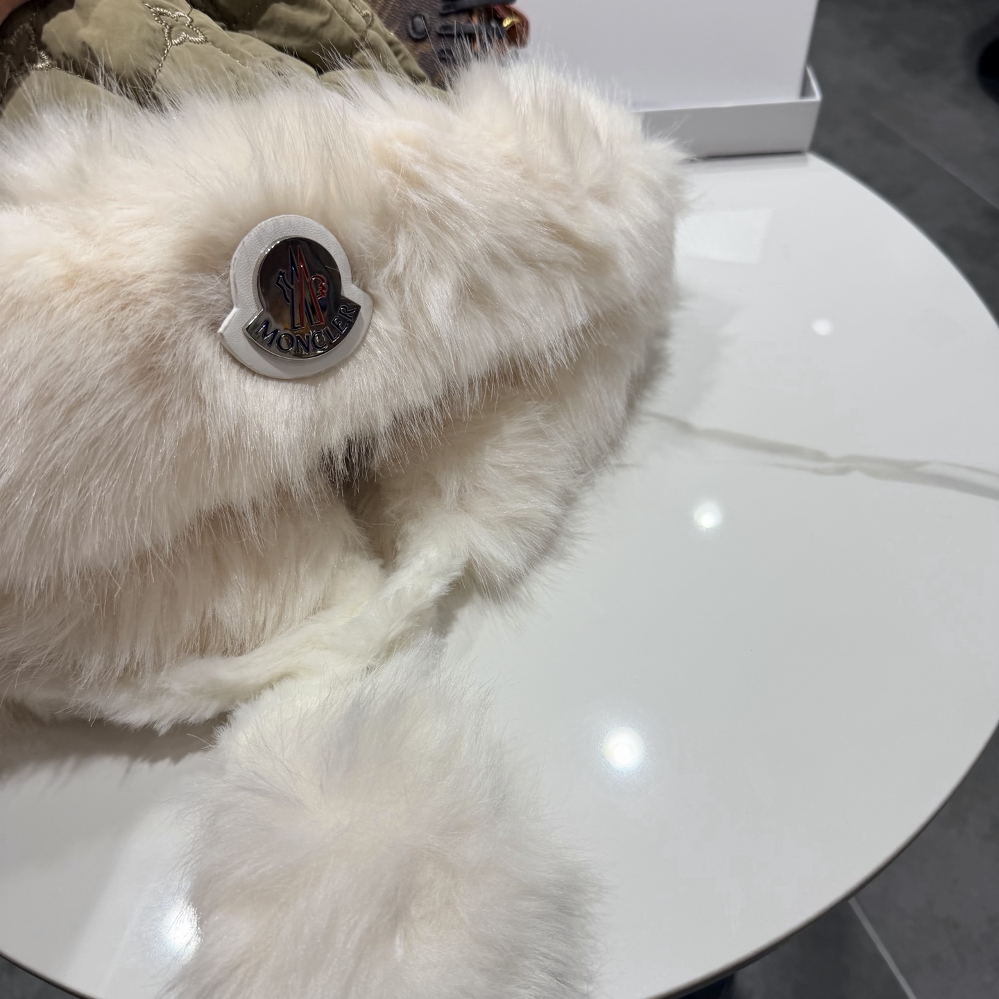 moncler毛绒帽子女秋冬加绒加厚渔夫帽保暖棉帽骑车防风护耳帽防寒雷锋帽