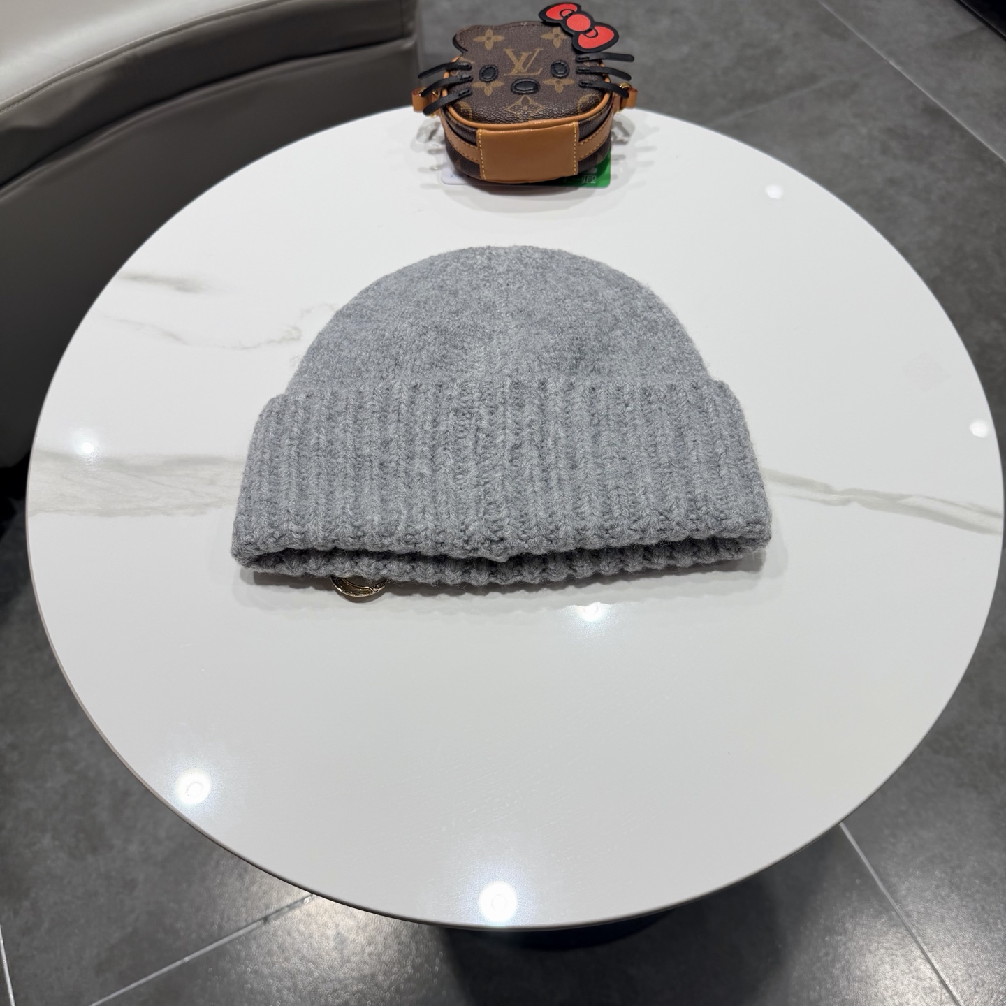 Dior迪奥新款针织毛线帽，时尚百搭！