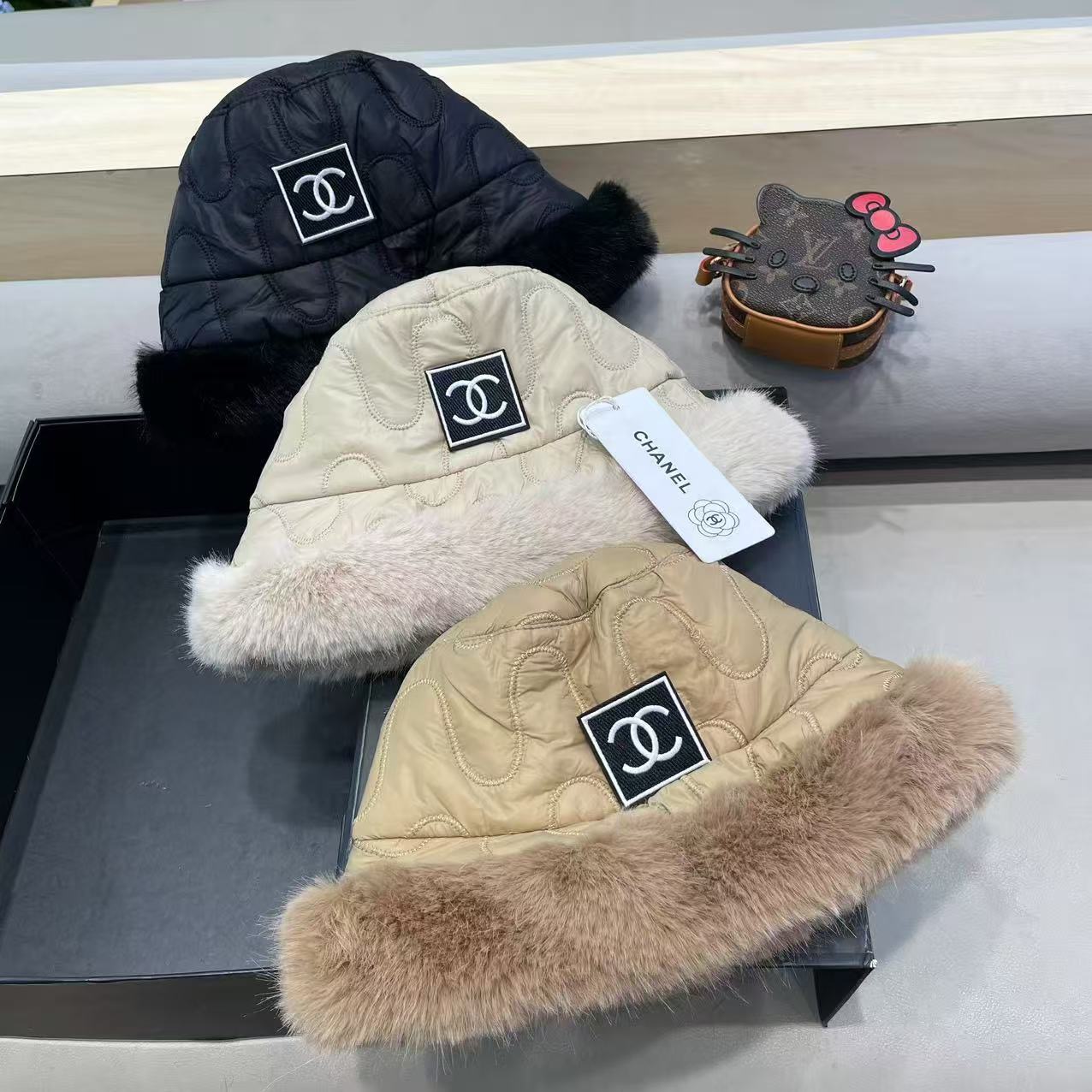 Chanel 2024新款秋冬季女东北棉帽防风保暖护耳防寒加厚冬天毛绒渔夫帽子