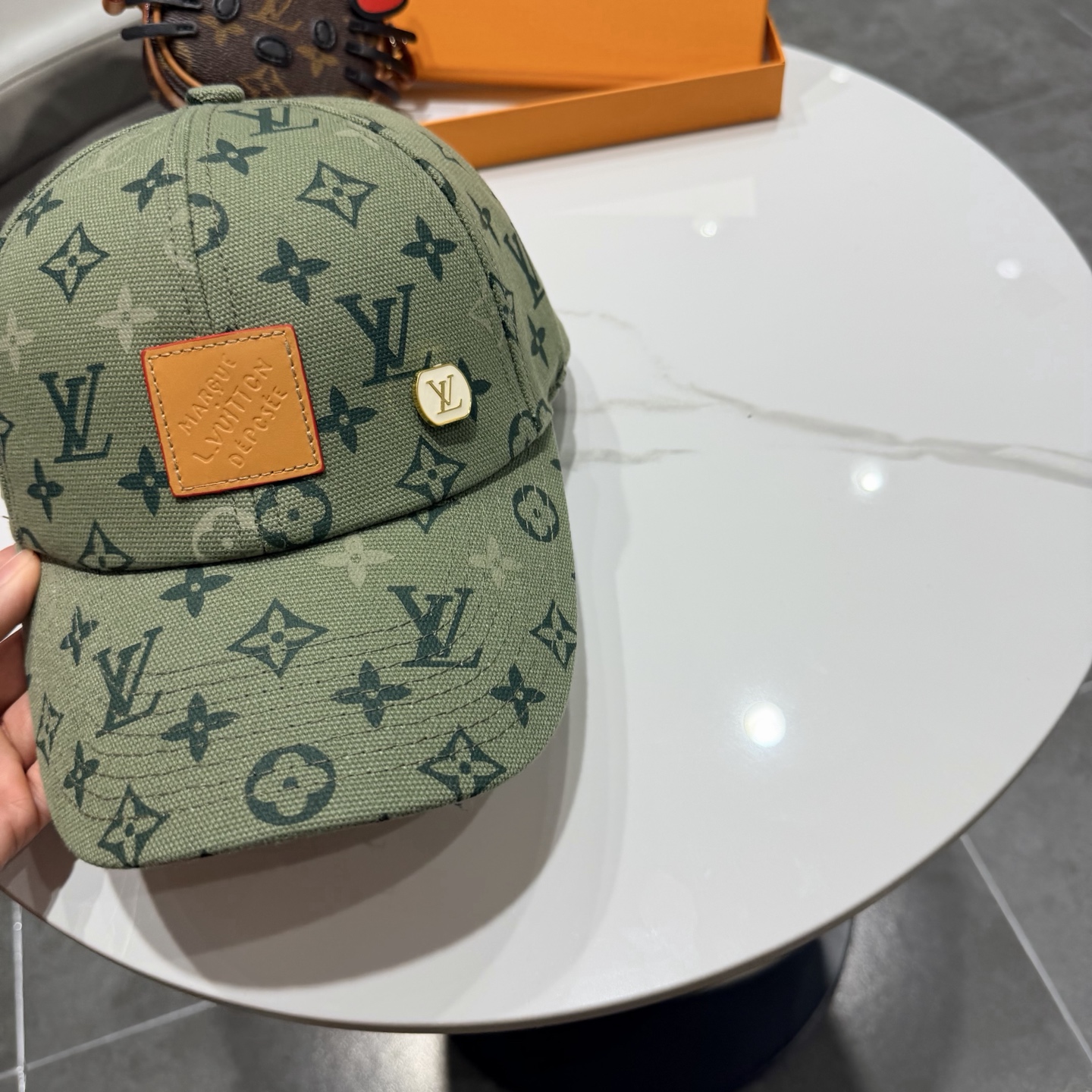 LV路易威登棒球帽  轻盈透气。完美版型，独家实物拍摄，通用