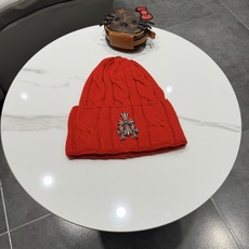 高品质克罗心新款针织毛线帽 高品质克罗心新款针织毛线帽