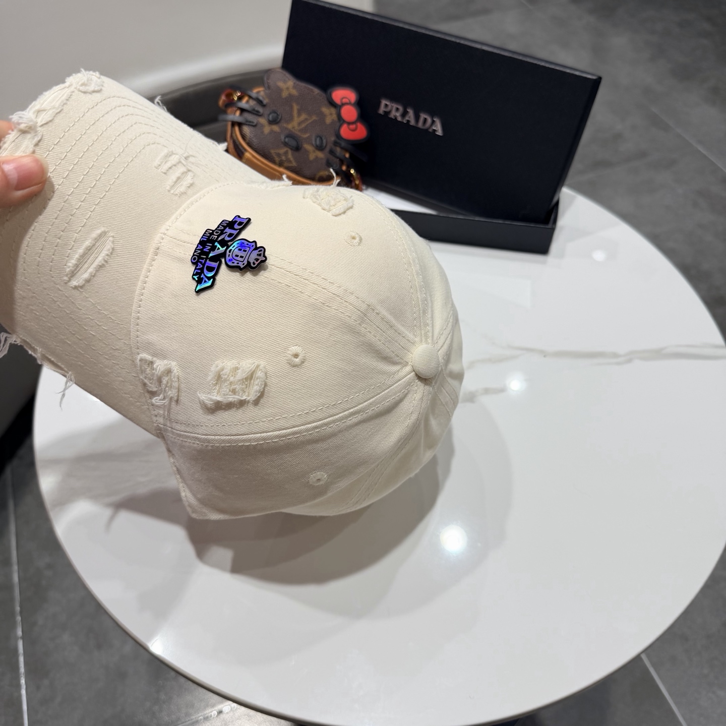 Prada普拉达 2025新款大牌款棒球帽，经典款男女通用