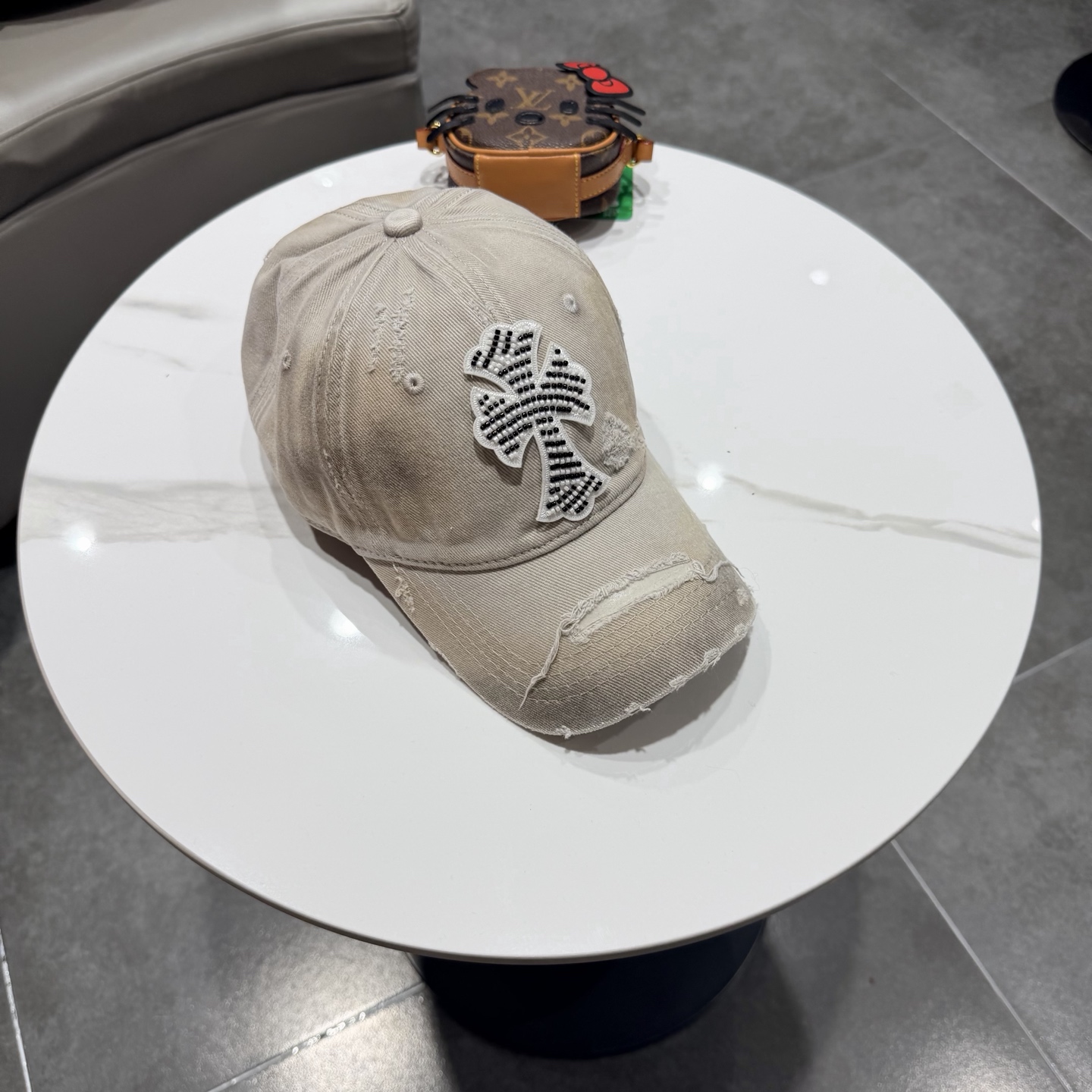 Chrome Hearts 克罗心💓破洞韩版时尚复古洗水棒球帽🧢鸭舌帽