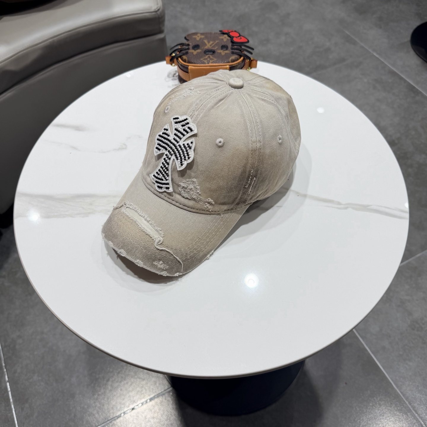 Chrome Hearts 克罗心💓破洞韩版时尚复古洗水棒球帽🧢鸭舌帽