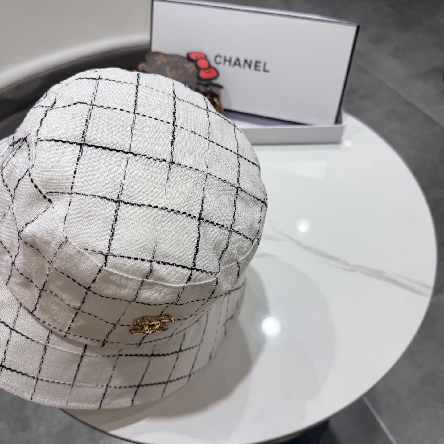 chanel香奈儿春夏新款牛仔渔夫帽超洋气的小设计~帽型好✓