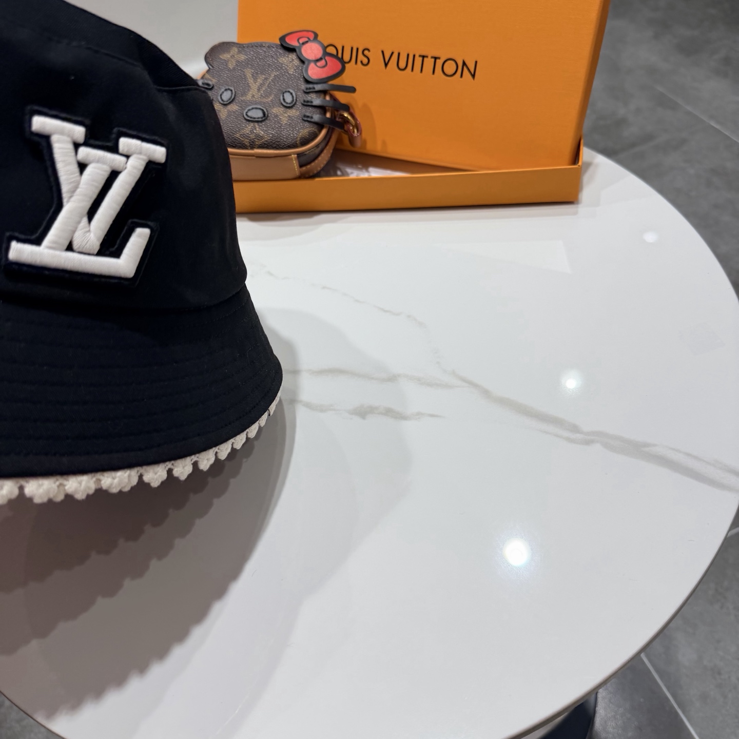 LV路易威登春夏款渔夫帽、头围57cm 男女通用