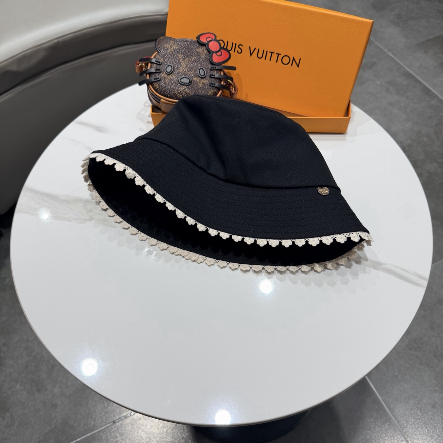 LV路易威登春夏款渔夫帽、头围57cm 男女通用