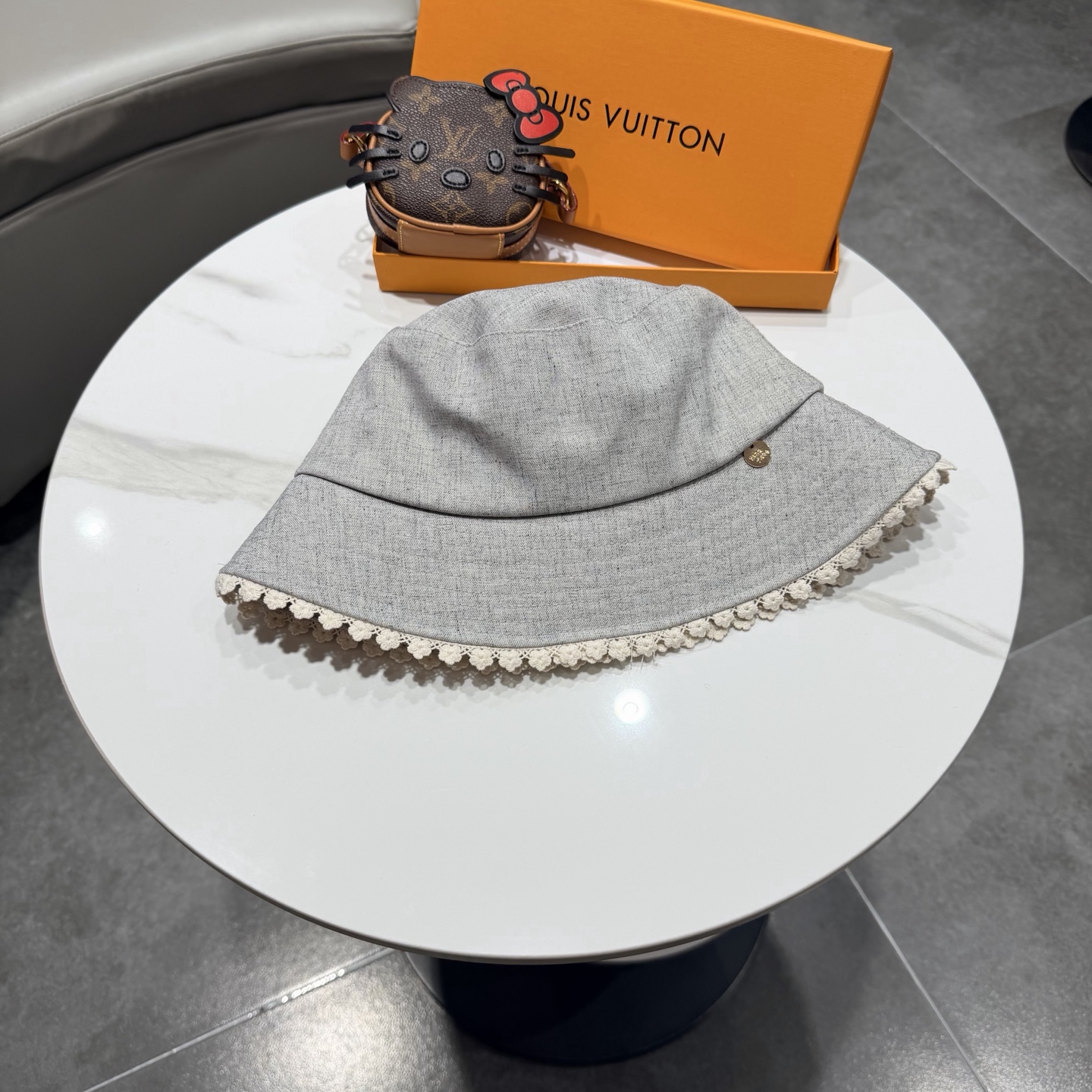 LV路易威登春夏款渔夫帽、头围57cm 男女通用