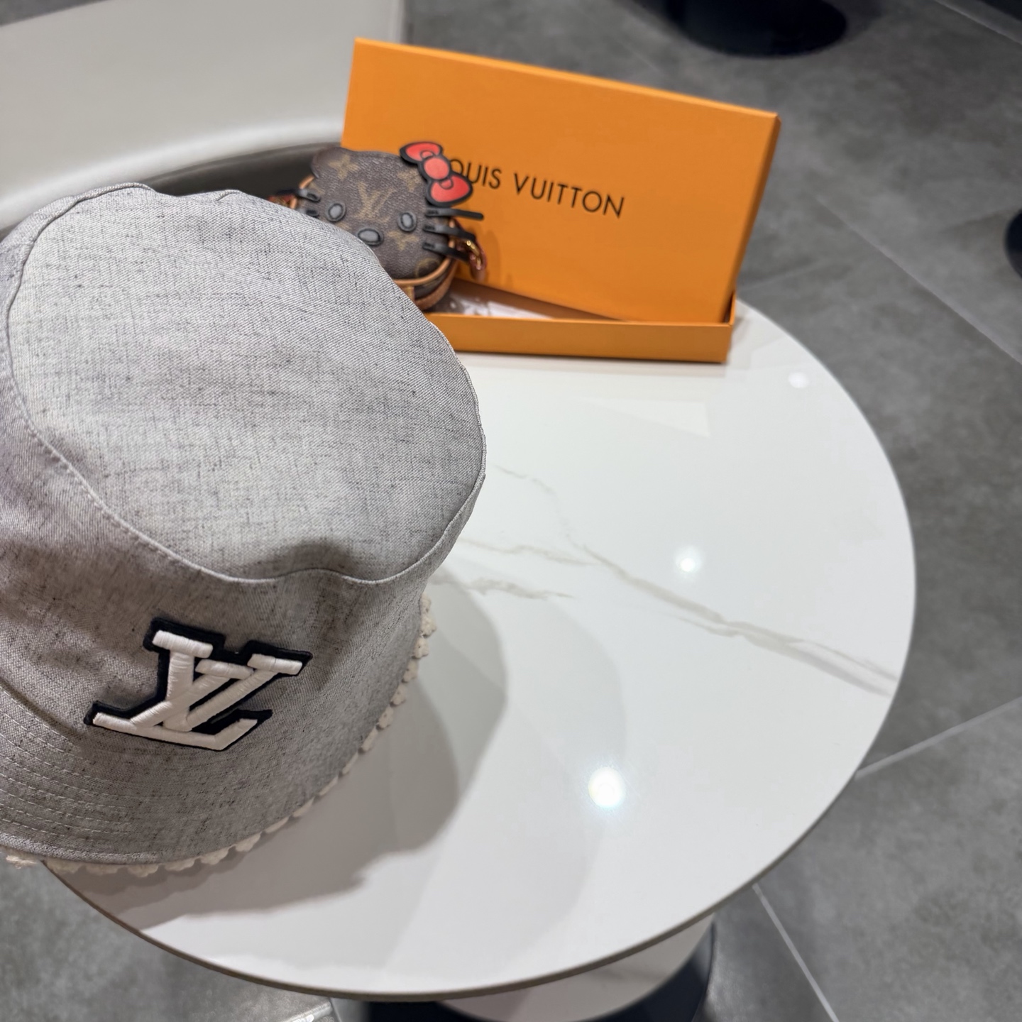 LV路易威登春夏款渔夫帽、头围57cm 男女通用