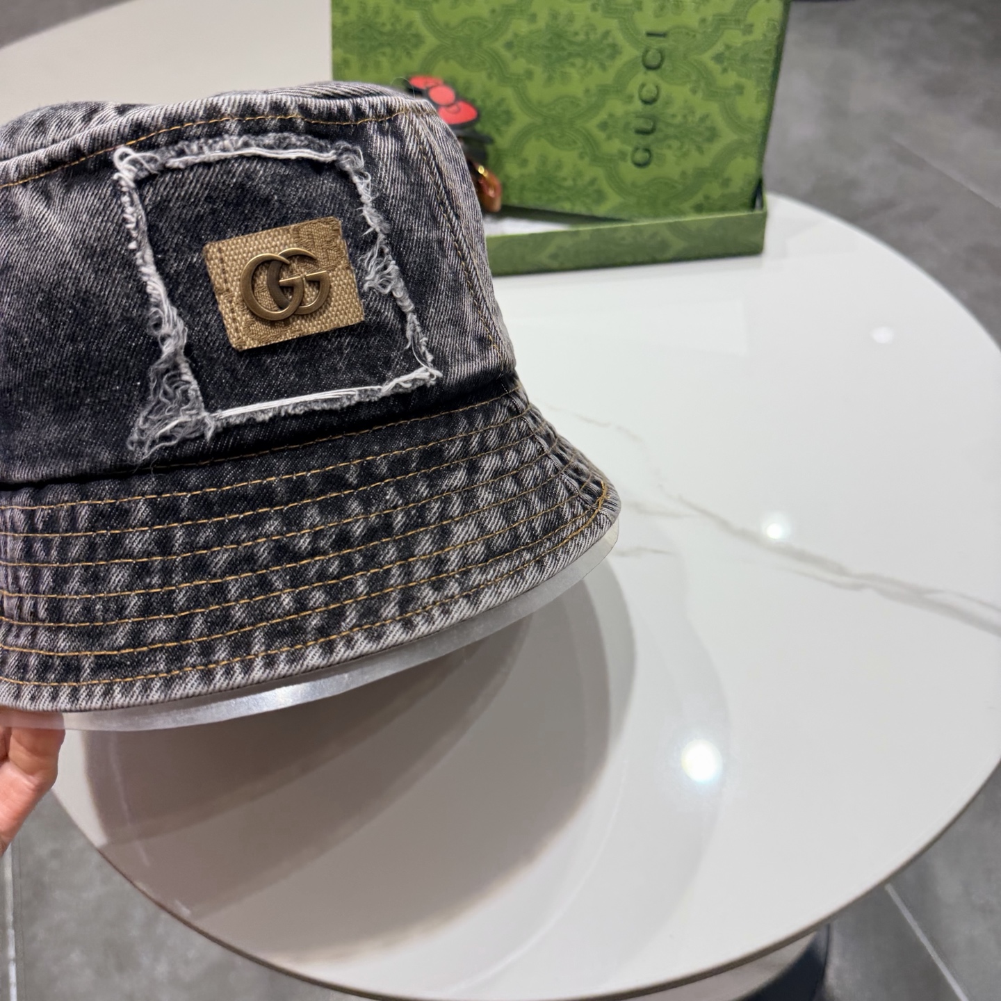 Gucc*古奇印花logo渔夫帽专柜暴热新单品，洗水牛仔面料，潮酷街头风男女必备