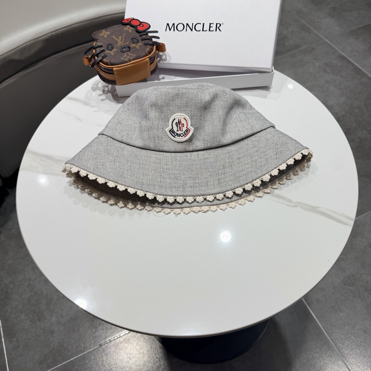 NO:742877,Moncler spring and summer new Korean style fisherman hat women's sun hat sun protection face small versatile casual short brim basin hat straw hat fisherman hat baseball cap, hat, Moncler, espadrilles, hats19860909Moncler蒙口春夏新款韩版渔夫帽子女遮阳帽防晒显脸小百搭休闲短檐盆帽帽子草帽渔夫帽棒球帽,帽子,Moncler,espadrilles,hats,hat