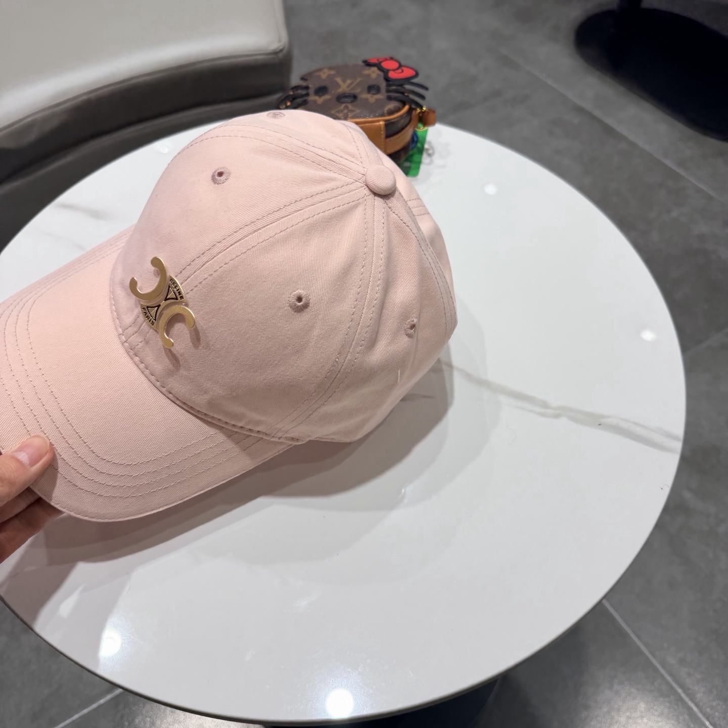 赛琳 CELINE 新款春夏球帽🧢大牌款超好搭配，闭眼入的一款