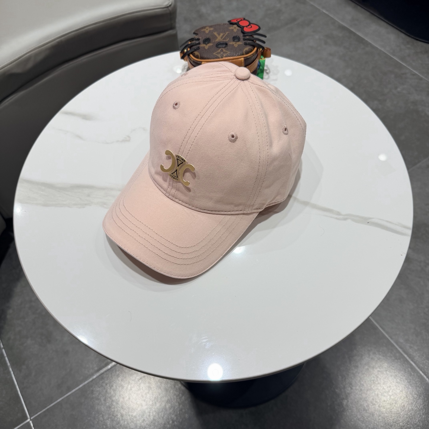 赛琳 CELINE 新款春夏球帽🧢大牌款超好搭配，闭眼入的一款
