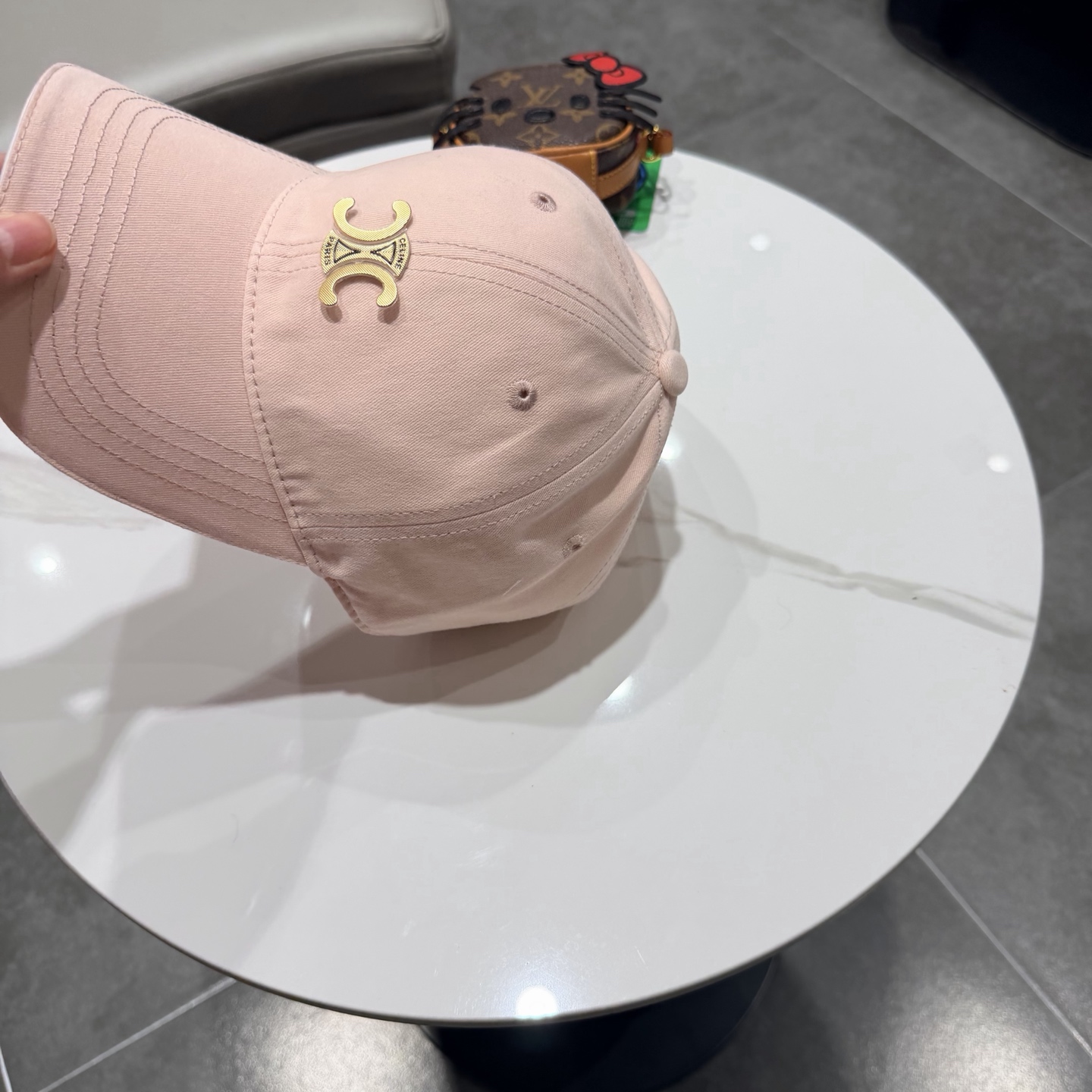赛琳 CELINE 新款春夏球帽🧢大牌款超好搭配，闭眼入的一款