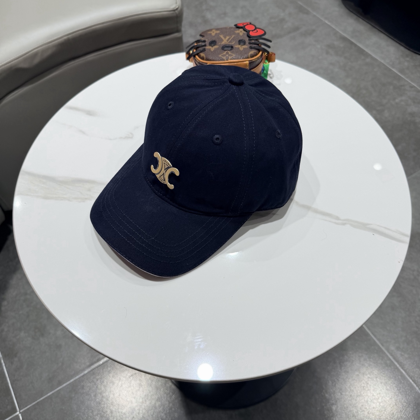 赛琳 CELINE 新款春夏球帽🧢大牌款超好搭配，闭眼入的一款