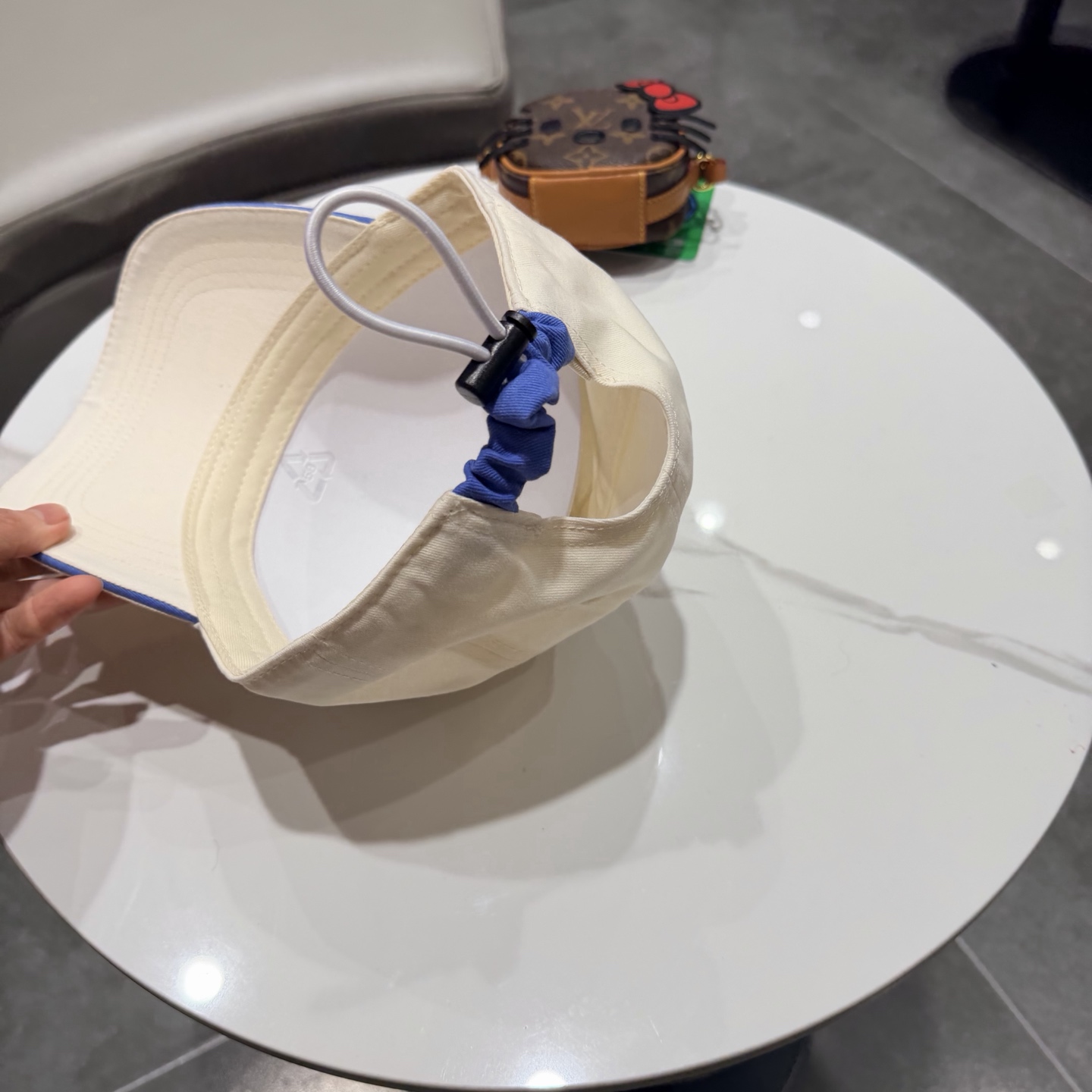 赛琳 CELINE 新款春夏球帽🧢大牌款超好搭配，闭眼入的一款