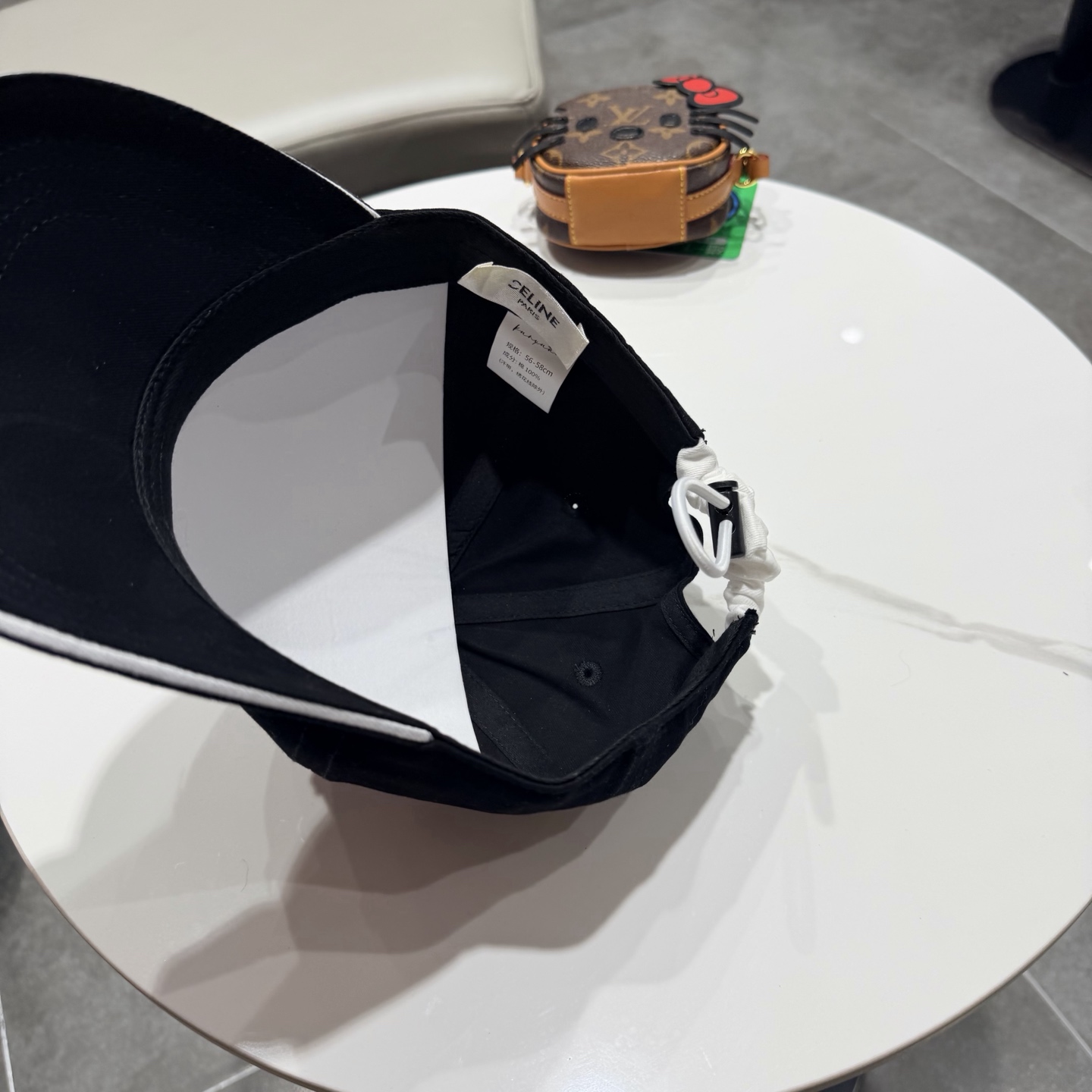 赛琳 CELINE 新款春夏球帽🧢大牌款超好搭配，闭眼入的一款