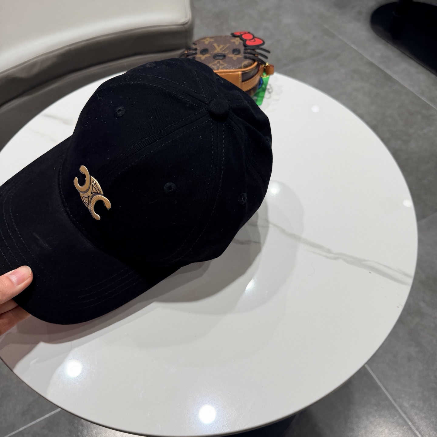 赛琳 CELINE 新款春夏球帽🧢大牌款超好搭配，闭眼入的一款