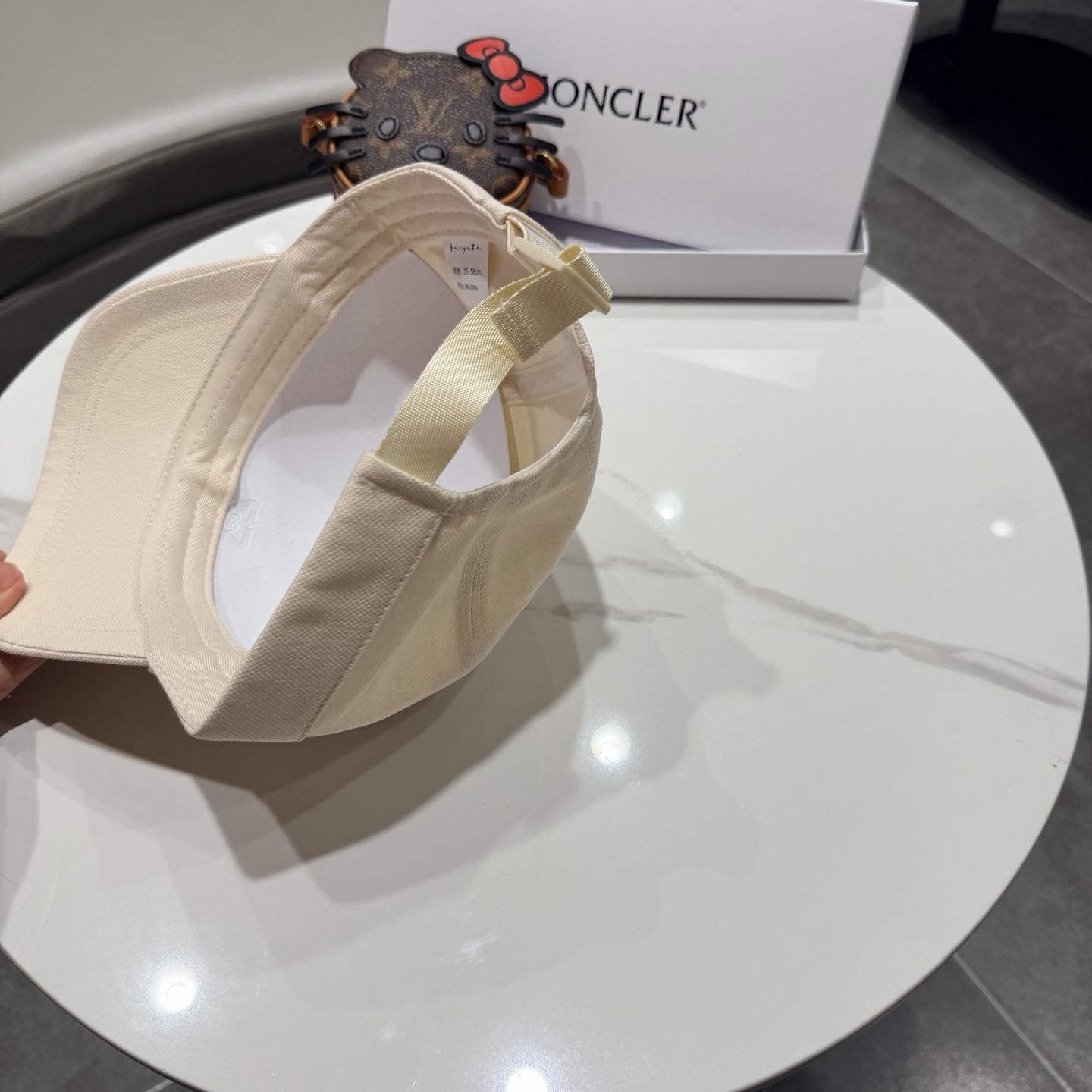蒙口新款纯色高品质盔型棒球帽男女休闲百搭鸭舌帽户外出游防晒遮阳帽