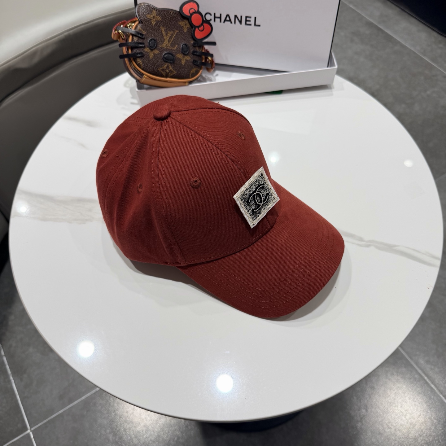 香奈儿CHANEL 春夏新品高定棒球帽，小香logo经典简约，时尚休闲设计 跑量新品