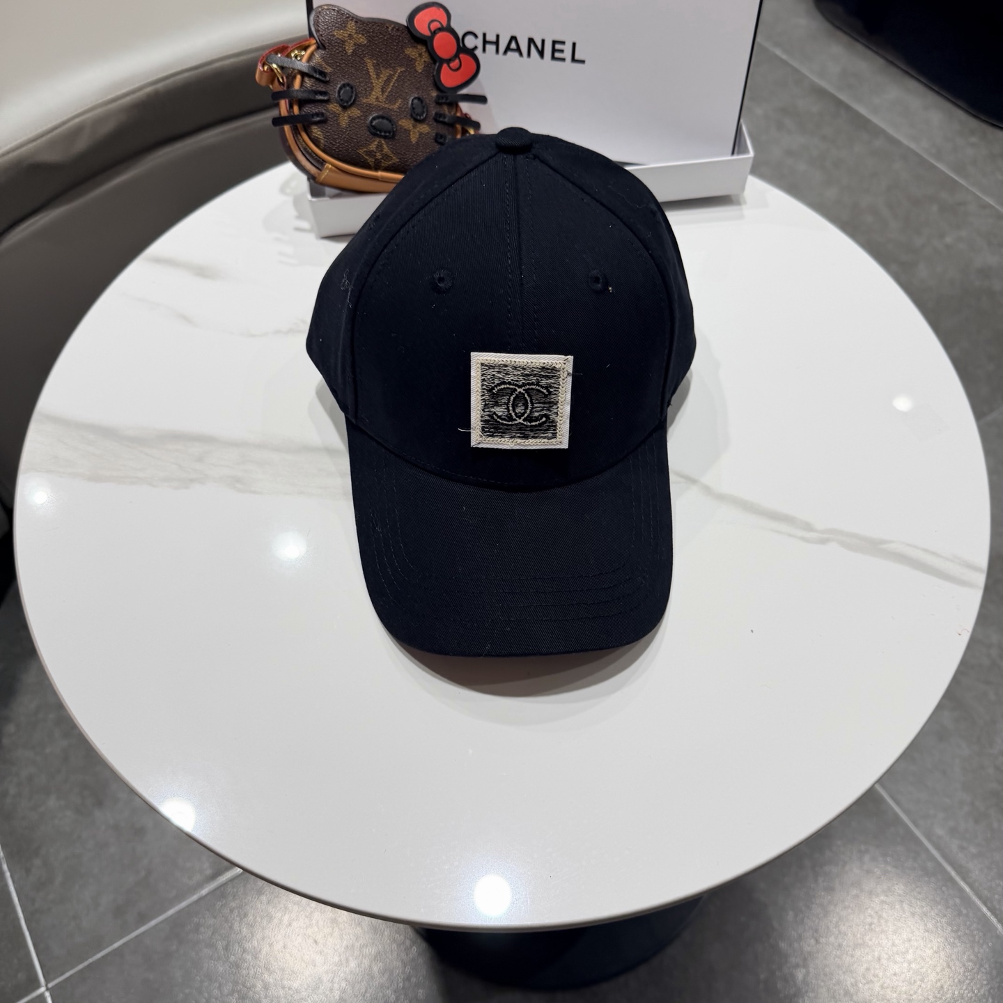香奈儿CHANEL 春夏新品高定棒球帽，小香logo经典简约，时尚休闲设计 跑量新品