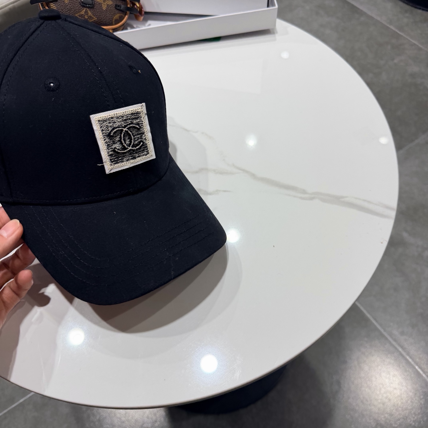 香奈儿CHANEL 春夏新品高定棒球帽，小香logo经典简约，时尚休闲设计 跑量新品