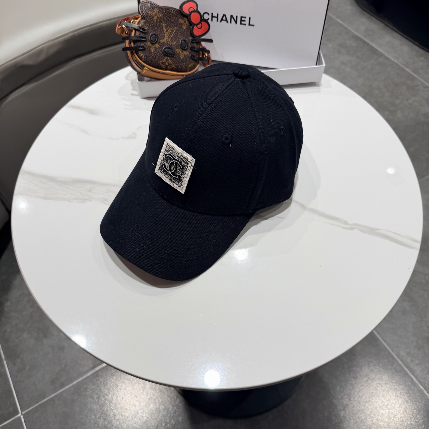 香奈儿CHANEL 春夏新品高定棒球帽，小香logo经典简约，时尚休闲设计 跑量新品