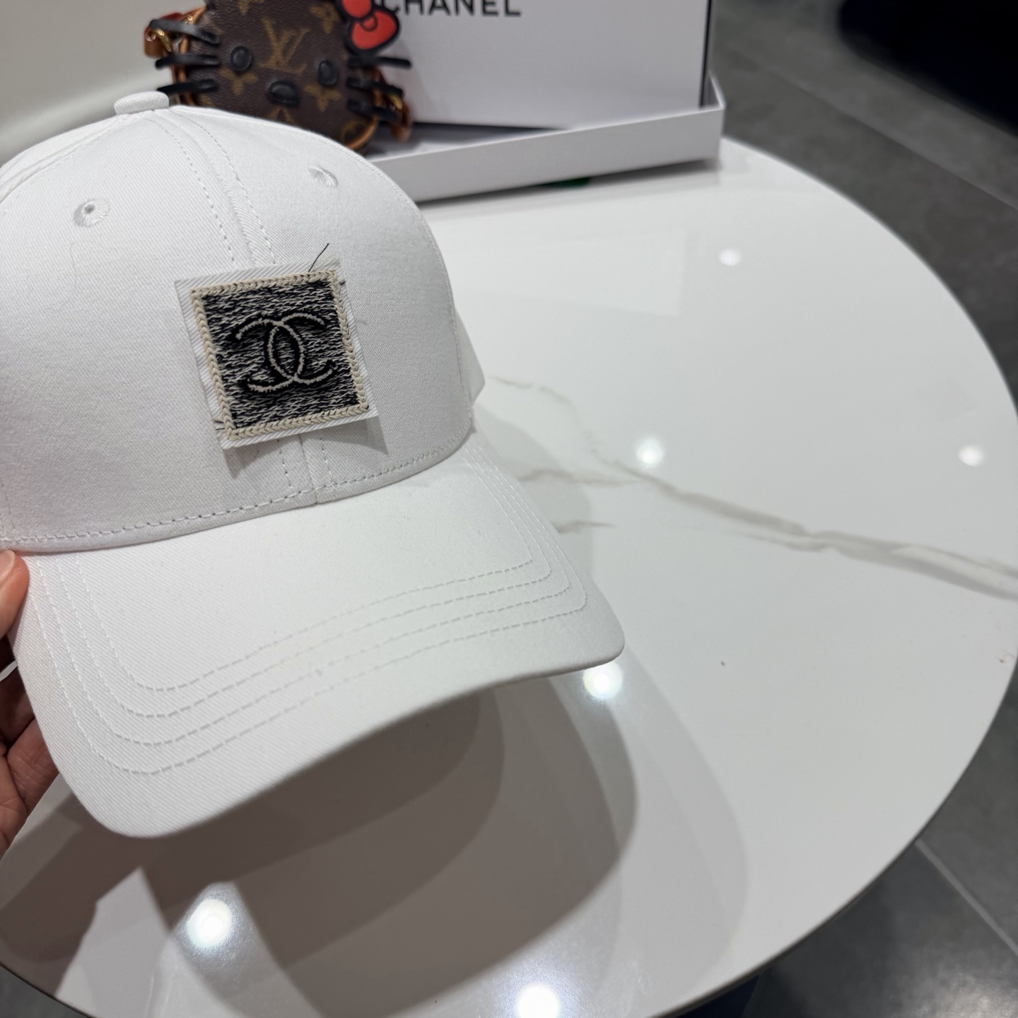 香奈儿CHANEL 春夏新品高定棒球帽，小香logo经典简约，时尚休闲设计 跑量新品