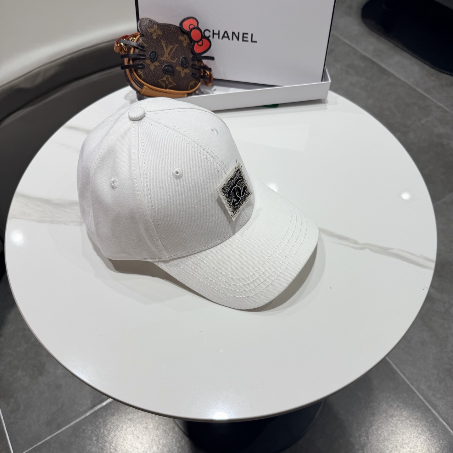 香奈儿CHANEL 春夏新品高定棒球帽，小香logo经典简约，时尚休闲设计 跑量新品