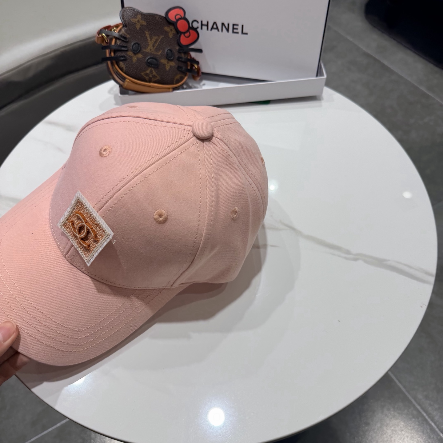 香奈儿CHANEL 春夏新品高定棒球帽，小香logo经典简约，时尚休闲设计 跑量新品