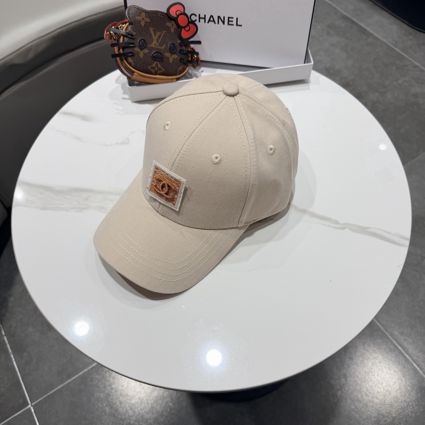 香奈儿CHANEL 春夏新品高定棒球帽，小香logo经典简约，时尚休闲设计 跑量新品