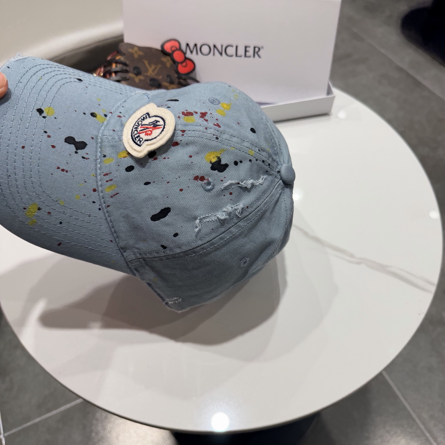 蒙口MONCLER新款棒球帽，时尚炸街单品，风格很OK，网红.时尚博主的最爱！高品质舒适透气，凹造型很好