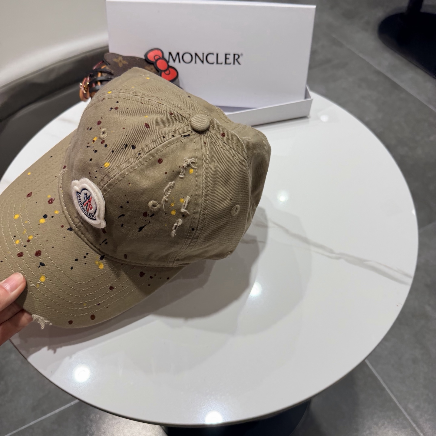 蒙口MONCLER新款棒球帽，时尚炸街单品，风格很OK，网红.时尚博主的最爱！高品质舒适透气，凹造型很好